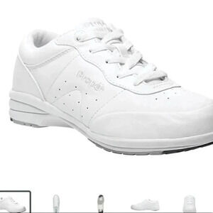 Propet white leather walking shoes sneakers with slip resistance 9 1/2